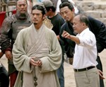 john-woo-dand-indicatii-pe-platourile-de-filmare